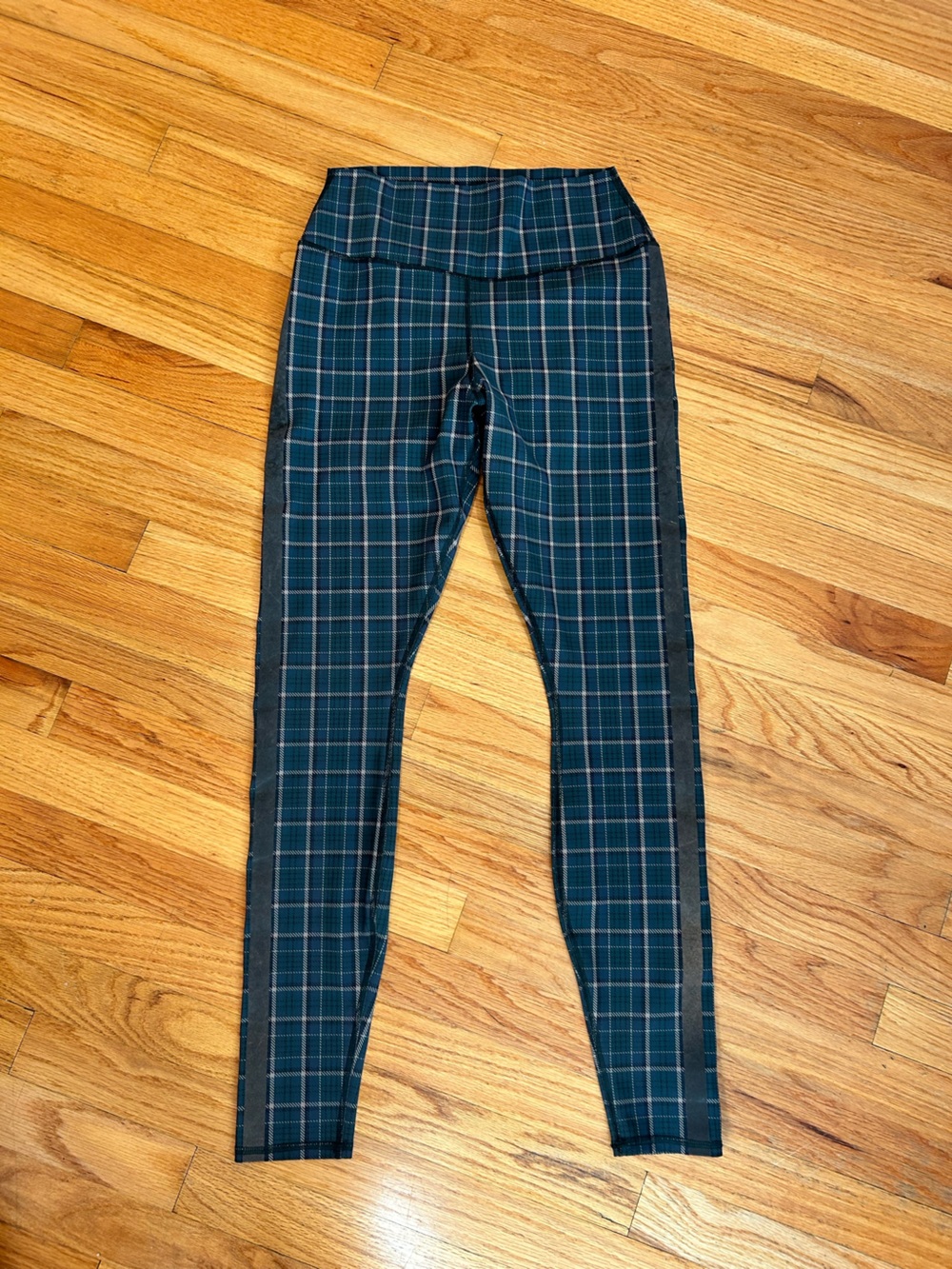 ALO Yoga Green Plaid High-Waist Leggings with Side Stripe